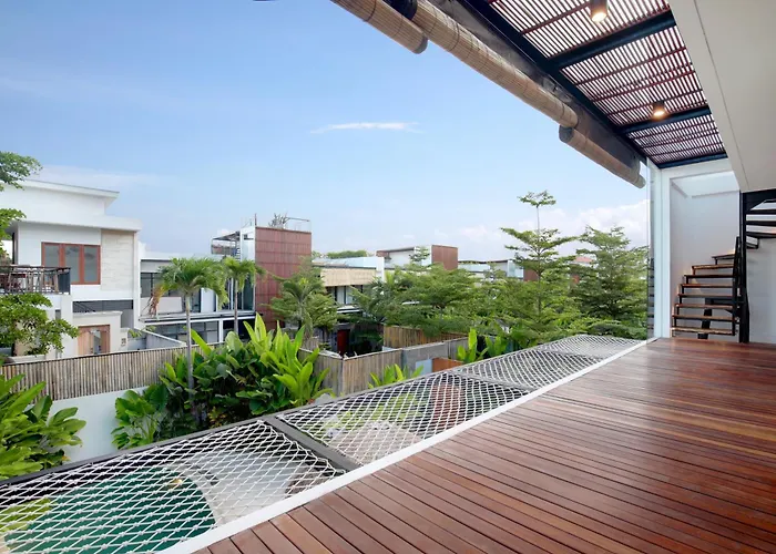 Aquamarine 4 Bedroom Villa - Nelayan By Breig * Canggu